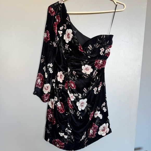 NICHOLAS Floral Black Velvet One Shoulder Mini Dress in Black Multicolor Size 6 - Picture 3 of 5